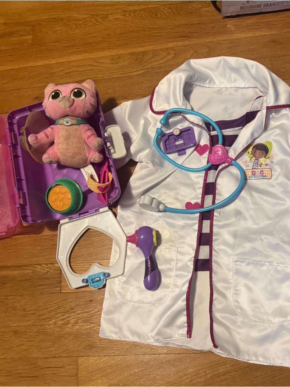 Doc McStuffins - Doctor Coat with Accessories